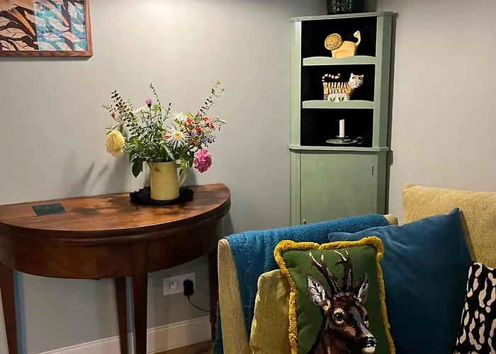 La Petite Bruyere Characterful 2 Bedroom With Fireplace Apartmán Ambrieres Les Vallees