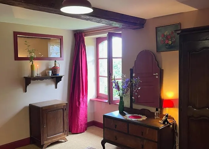 La Petite Bruyere Characterful 2 Bedroom With Fireplace * Ambrieres Les Vallees