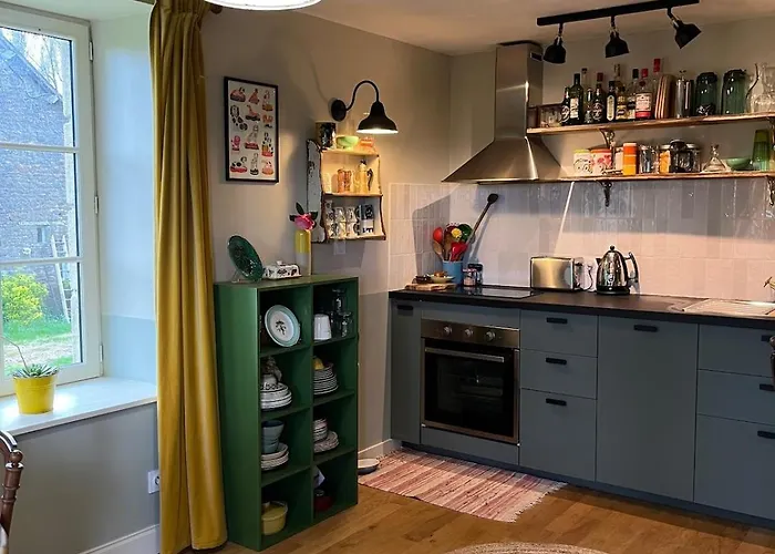 La Petite Bruyere Characterful 2 Bedroom With Fireplace Apartmán